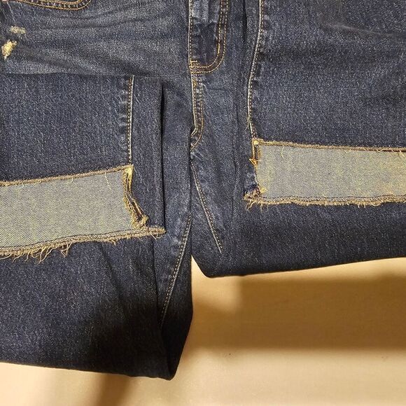 Time & Tru jeans Women's 8 recive both pair NWT - Picture 4 of 6